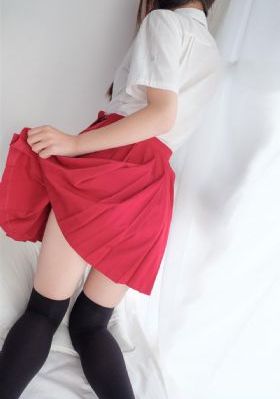 迈开腿让我c一下你的小莓_720动漫在线观看